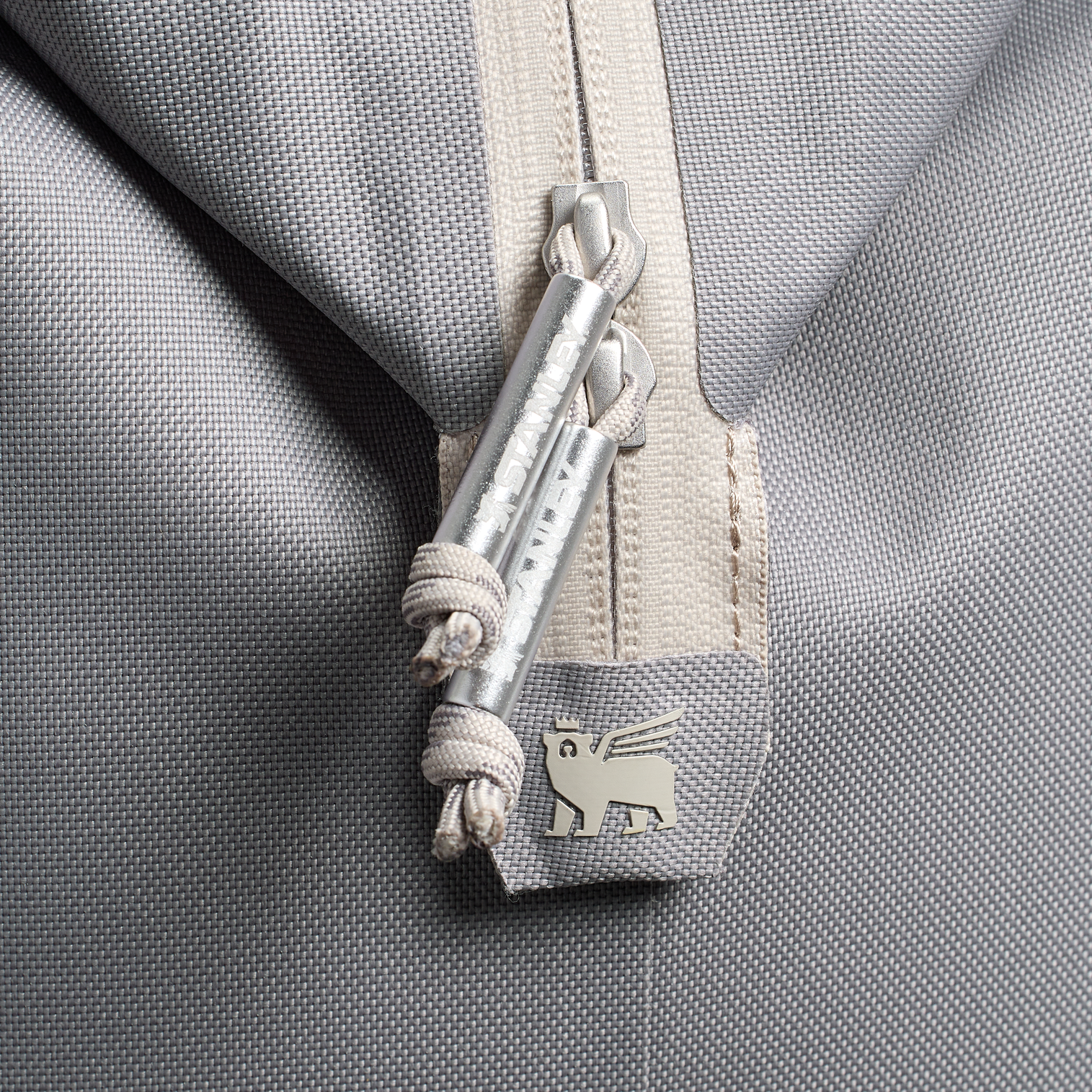 The All Day Julienne Mini Cooler | 10 Can | 7.4 QT | 7.0 L